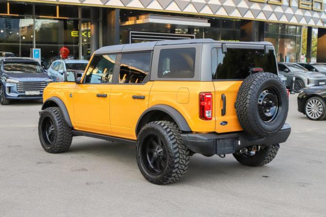 Ford Bronco VI с пробегом 2021 года, цена 7 200 000 рублей, 38200 км, внедорожник, Автокод Объявления