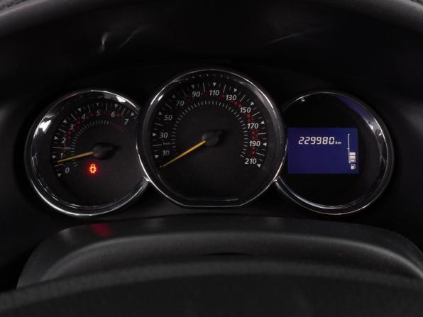 Renault Sandero II с пробегом 2016 года, цена 880 000 рублей, 229980 км, хэтчбек, Автокод Объявления