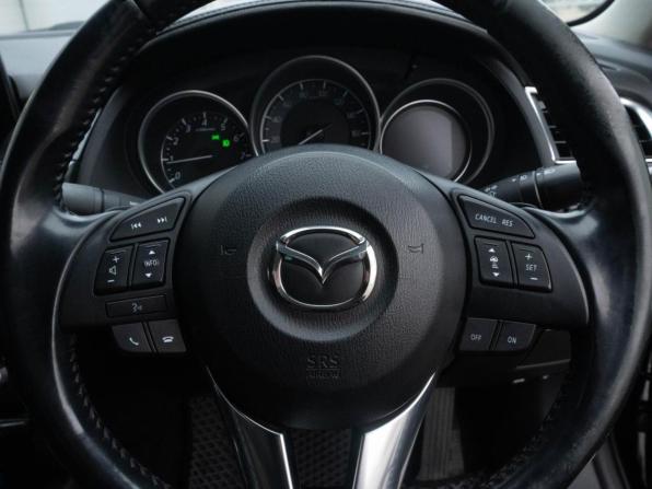 Mazda Atenza III Рестайлинг с пробегом 2016 года, цена 1 765 000 рублей, 115710 км, седан, Автокод Объявления