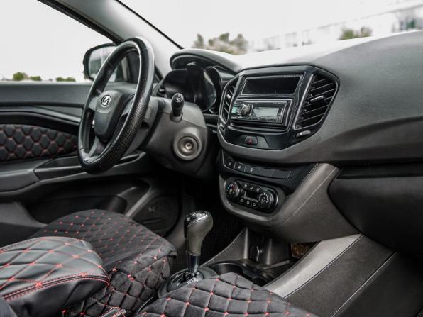 Lada (ВАЗ) Vesta I с пробегом 2018 года, цена 898 000 рублей, 133481 км, седан, Автокод Объявления