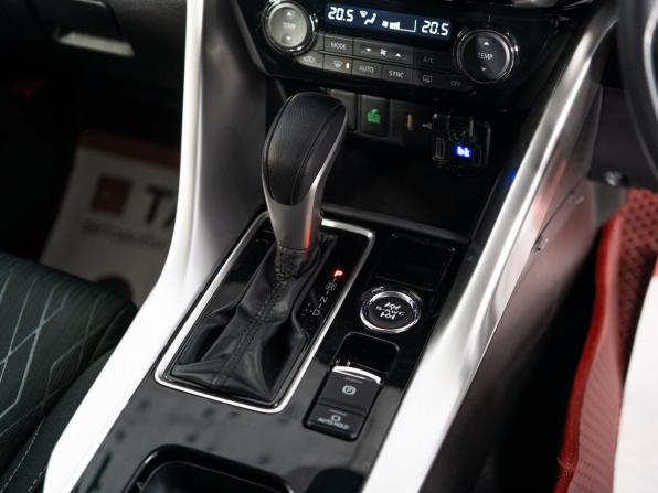Mitsubishi Eclipse Cross I с пробегом 2018 года, цена 1 930 000 рублей, 110873 км, внедорожник, Автокод Объявления