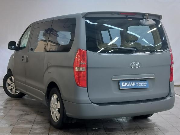 Hyundai Grand Starex I с пробегом 2011 года, цена 1 150 000 рублей, 223000 км, минивэн, Автокод Объявления