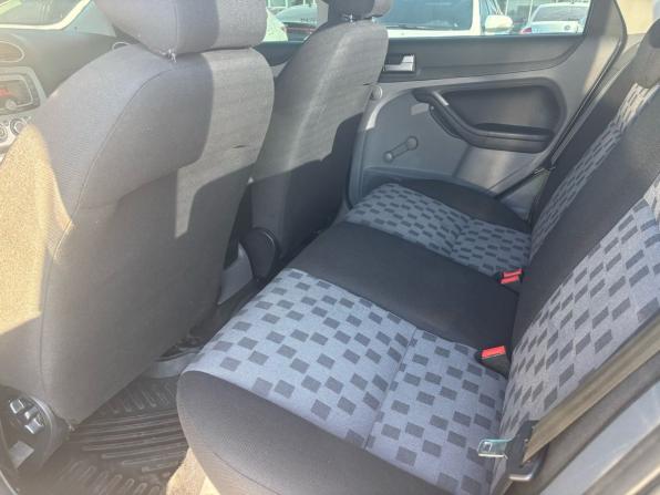 Ford Focus II Рестайлинг с пробегом 2009 года, цена 529 000 рублей, 257000 км, седан, Автокод Объявления