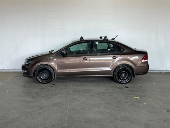 Volkswagen Polo V Рестайлинг с пробегом 2017 года, цена 1 190 000 рублей, 111113 км, седан, Автокод Объявления