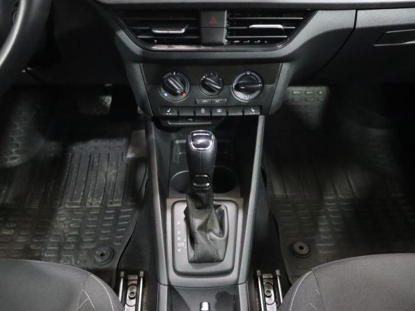 Skoda Rapid II с пробегом 2021 года, цена 1 470 000 рублей, 54700 км, лифтбек, Автокод Объявления