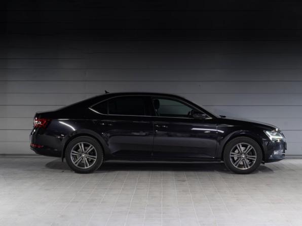Skoda Superb III с пробегом 2018 года, цена 1 974 000 рублей, 138910 км, лифтбек, Автокод Объявления