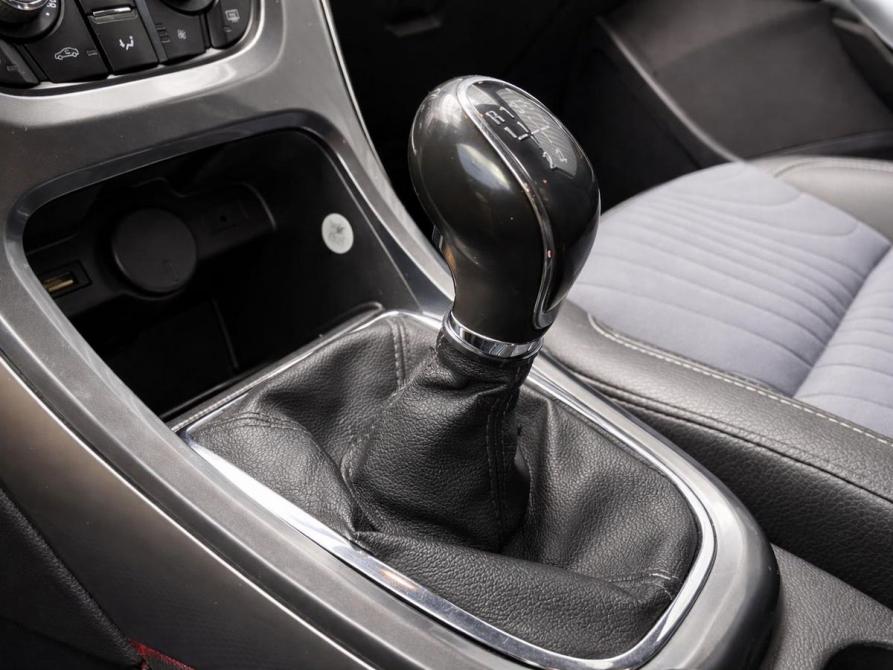 Opel Astra J Рестайлинг Пермь  - изображение 14