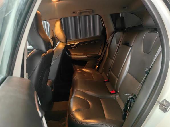 Volvo XC60 I Рестайлинг с пробегом 2016 года, цена 2 288 000 рублей, 155325 км, внедорожник, Автокод Объявления
