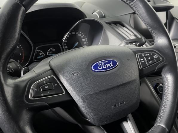 Ford Kuga II Рестайлинг с пробегом 2017 года, цена 1 729 000 рублей, 112685 км, внедорожник, Автокод Объявления