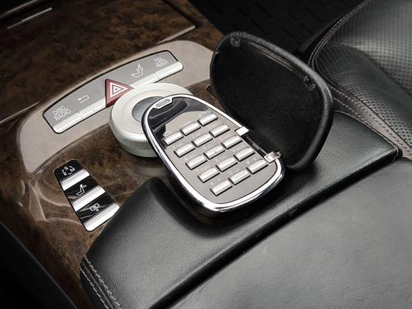 Mercedes-Benz S-Класс V (W221) Рестайлинг с пробегом 2012 года, цена 1 459 000 рублей, 233415 км, седан, Автокод Объявления