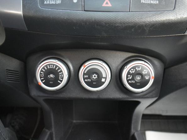 Mitsubishi Outlander II с пробегом 2007 года, цена 799 000 рублей, 345000 км, внедорожник, Автокод Объявления