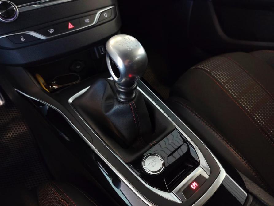 Peugeot 308 II Рестайлинг Санкт-Петербург  - изображение 13