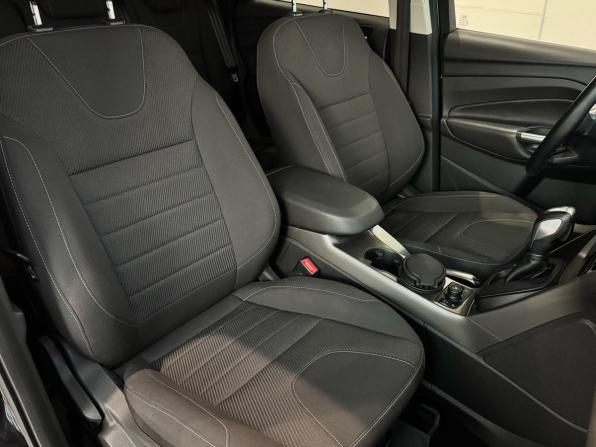 Ford Kuga II с пробегом 2016 года, цена 1 470 000 рублей, 71600 км, внедорожник, Автокод Объявления
