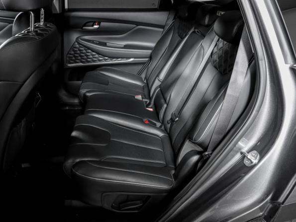 Hyundai Santa Fe IV Рестайлинг с пробегом 2021 года, цена 3 960 000 рублей, 75082 км, внедорожник, Автокод Объявления