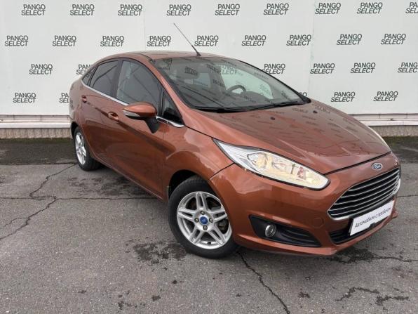 Ford Fiesta Mk6 Рестайлинг с пробегом 2015 года, цена 750 000 рублей, 137700 км, седан, Автокод Объявления