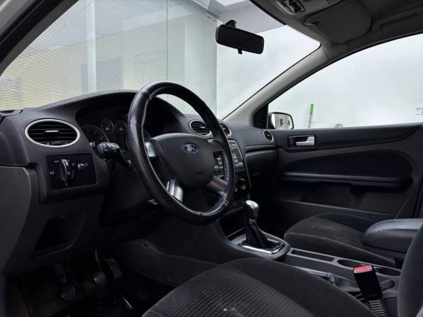 Ford Focus II с пробегом 2006 года, цена 320 000 рублей, 203012 км, седан, Автокод Объявления