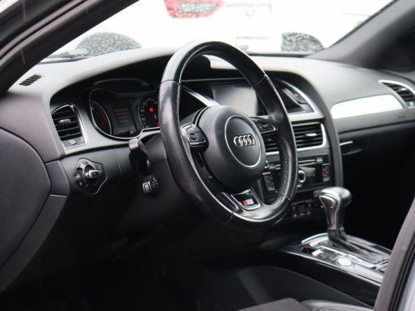 Audi A4 IV (B8) Рестайлинг с пробегом 2012 года, цена 1 500 000 рублей, 201075 км, седан, Автокод Объявления
