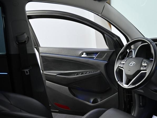 Hyundai Tucson III Рестайлинг с пробегом 2019 года, цена 1 849 000 рублей, 77000 км, внедорожник, Автокод Объявления
