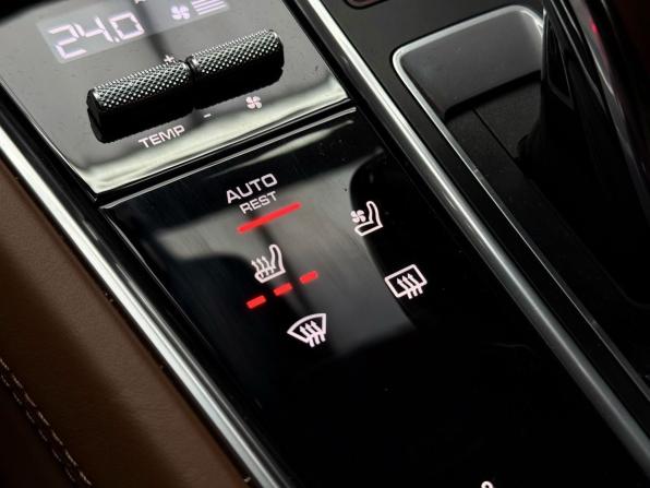 Porsche Panamera II Рестайлинг с пробегом 2023 года, цена 14 499 000 рублей, 39721 км, лифтбек, Автокод Объявления