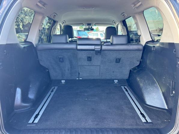 Toyota Land Cruiser Prado 150 Series Рестайлинг 1 с пробегом 2015 года, цена 3 900 000 рублей, 177285 км, внедорожник, Автокод Объявления