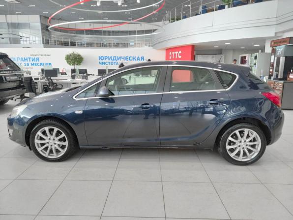 Opel Astra J с пробегом 2011 года, цена 550 000 рублей, 153370 км, хэтчбек, Автокод Объявления