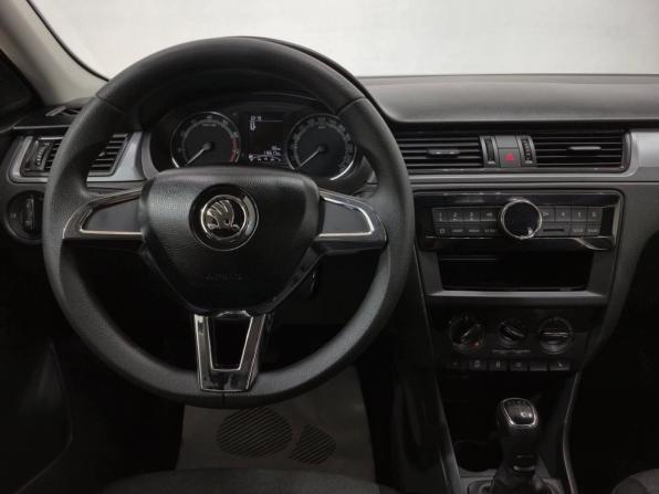 Skoda Rapid I Рестайлинг с пробегом 2018 года, цена 1 045 000 рублей, 116616 км, лифтбек, Автокод Объявления