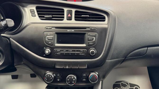 Kia Ceed II с пробегом 2013 года, цена 960 000 рублей, 97953 км, хэтчбек, Автокод Объявления