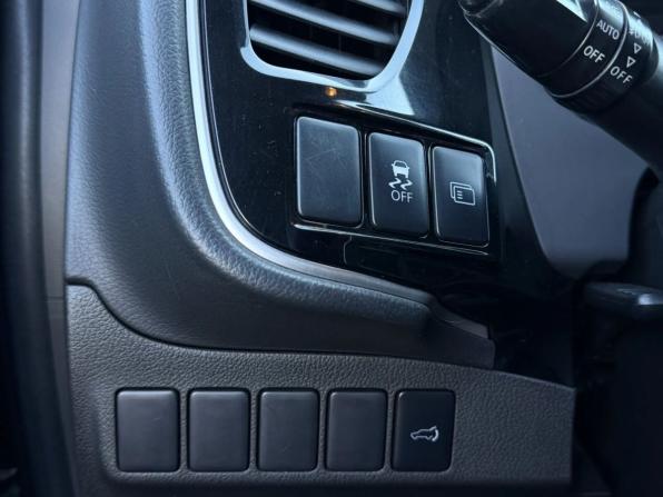 Mitsubishi Outlander III с пробегом 2012 года, цена 1 340 000 рублей, 282392 км, внедорожник, Автокод Объявления