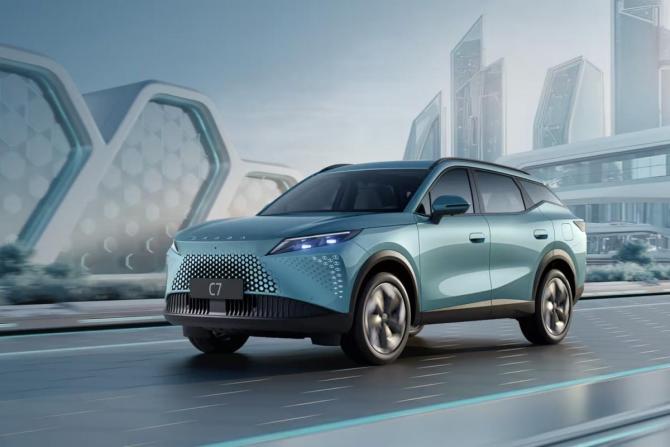 Новый Omoda C7 2026 года, цена 3 499 000 рублей, внедорожник, Автокод Объявления
