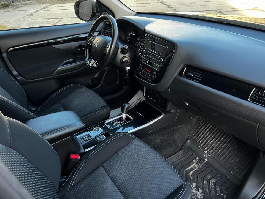 Mitsubishi Outlander III Рестайлинг 3 Вологда  - изображение 15