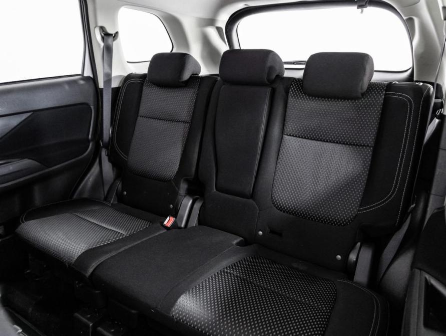 Mitsubishi Outlander III Рестайлинг 3 Санкт-Петербург  - изображение 20