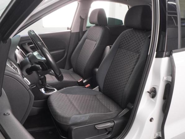 Volkswagen Polo V Рестайлинг с пробегом 2019 года, цена 1 537 000 рублей, 91049 км, седан, Автокод Объявления