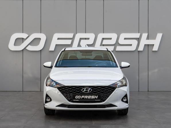Hyundai Solaris II Рестайлинг с пробегом 2020 года, цена 1 620 000 рублей, 94025 км, седан, Автокод Объявления