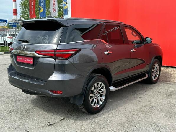 Toyota Fortuner II Рестайлинг с пробегом 2020 года, цена 3 590 000 рублей, 200983 км, внедорожник, Автокод Объявления