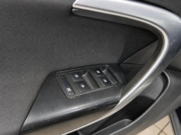 Opel Insignia I с пробегом 2010 года, цена 749 000 рублей, 142109 км, седан, Автокод Объявления