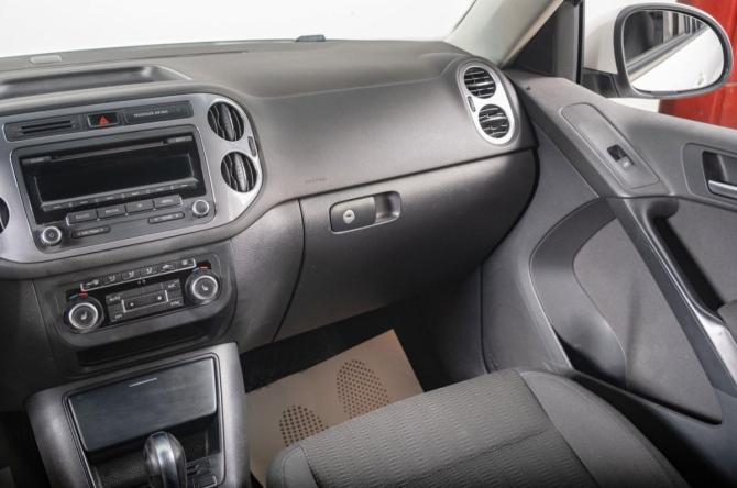 Volkswagen Tiguan I Рестайлинг с пробегом 2013 года, цена 1 249 000 рублей, 209000 км, внедорожник, Автокод Объявления