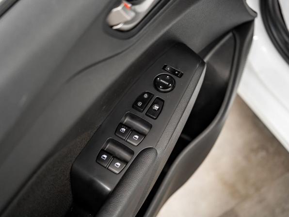 Hyundai Solaris II с пробегом 2019 года, цена 1 340 000 рублей, 172449 км, седан, Автокод Объявления