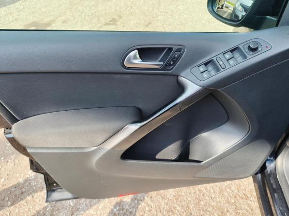 Volkswagen Tiguan I с пробегом 2008 года, цена 864 700 рублей, 215559 км, внедорожник, Автокод Объявления