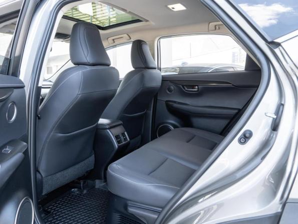 Lexus NX I Рестайлинг с пробегом 2019 года, цена 3 390 000 рублей, 113789 км, внедорожник, Автокод Объявления