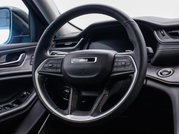 Jeep Grand Cherokee V (WL) с пробегом 2021 года, цена 4 990 000 рублей, 68120 км, внедорожник, Автокод Объявления