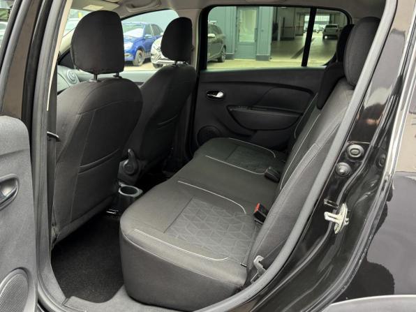 Renault Sandero II Рестайлинг с пробегом 2020 года, цена 1 179 000 рублей, 96499 км, хэтчбек, Автокод Объявления