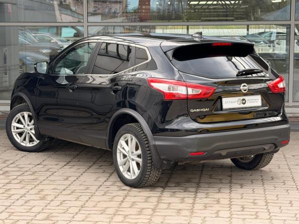 Nissan Qashqai II с пробегом 2017 года, цена 1 723 000 рублей, 55130 км, внедорожник, Автокод Объявления