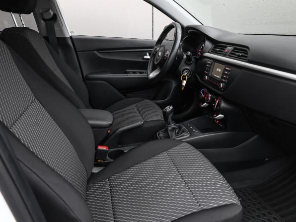Kia Rio IV с пробегом 2019 года, цена 1 298 000 рублей, 38318 км, седан, Автокод Объявления