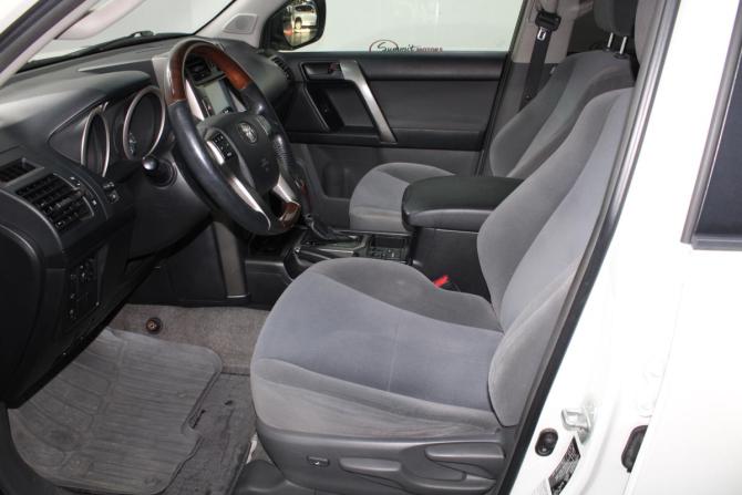 Toyota Land Cruiser Prado 150 Series с пробегом 2011 года, цена 2 950 000 рублей, 118897 км, внедорожник, Автокод Объявления