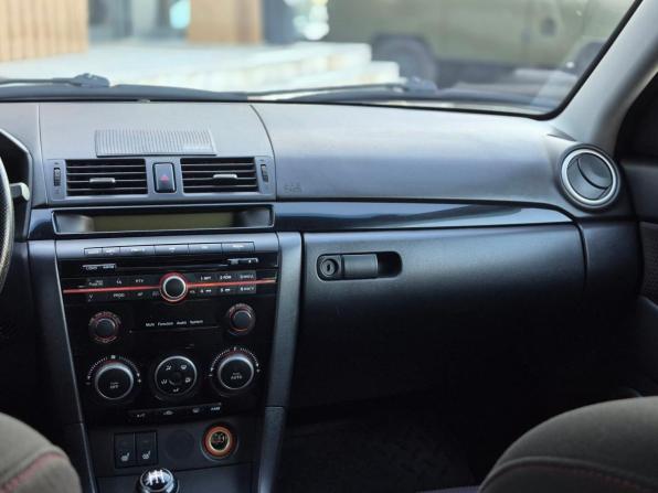 Mazda 3 I (BK) Рестайлинг с пробегом 2008 года, цена 469 000 рублей, 196371 км, седан, Автокод Объявления
