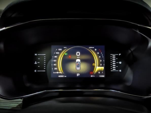 Geely Atlas Pro с пробегом 2024 года, цена 2 250 000 рублей, 42555 км, внедорожник, Автокод Объявления