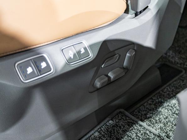 Hyundai Staria I с пробегом 2021 года, цена 4 690 000 рублей, 74230 км, минивэн, Автокод Объявления