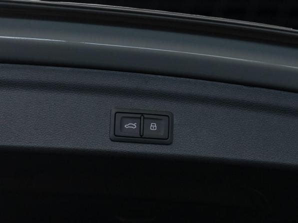 Audi Q3 II (F3) с пробегом 2026 года, цена 3 990 000 рублей, 50 км, внедорожник, Автокод Объявления
