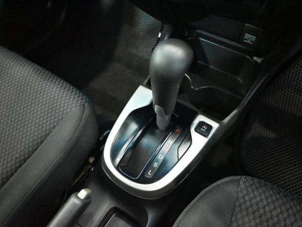 Honda Fit III Рестайлинг с пробегом 2019 года, цена 1 330 000 рублей, 146116 км, хэтчбек, Автокод Объявления