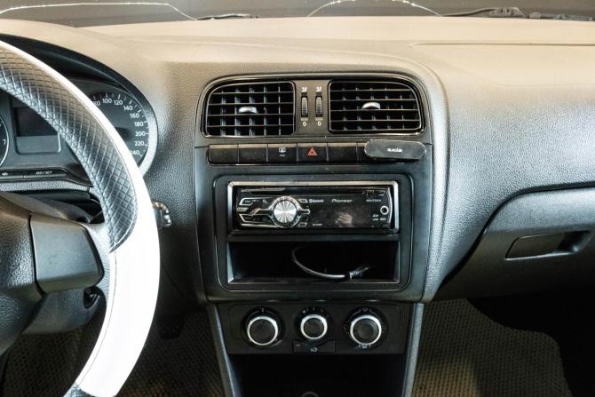 Volkswagen Polo V с пробегом 2012 года, цена 599 000 рублей, 202795 км, седан, Автокод Объявления